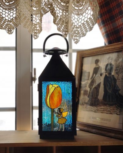  Lantern cu vitraliu cu zâne de flori, veioză decor grădină